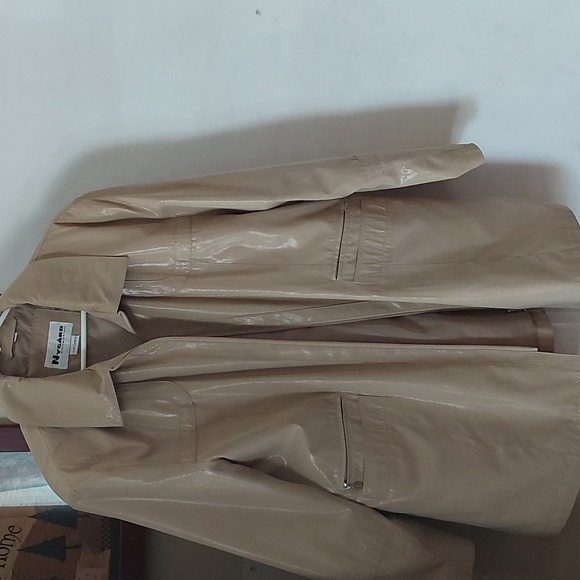 Nygard Coat - Picture 4 of 4